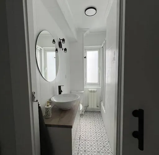 Piso Acogedor Cerca Del Centro. *